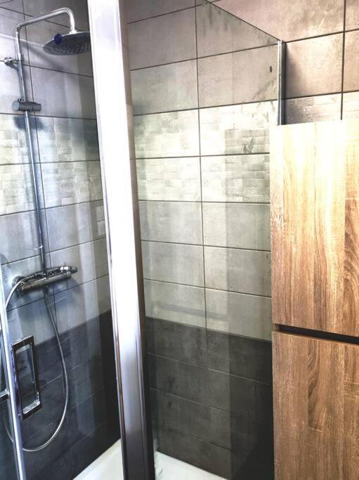 Gite Papillon 6 A14 Personnes - Jacuzzi Gerardmer Luaran gambar